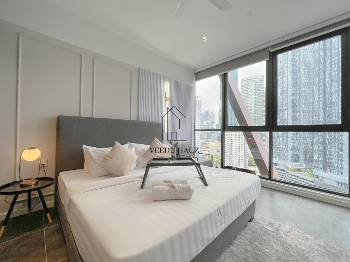 Scarletz Suites At Klcc By Veedu Hauz Kuala Lumpur Exterior foto